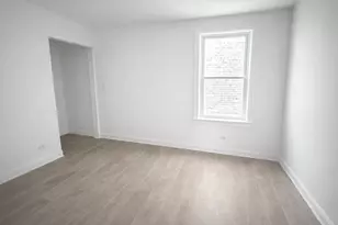 3340 W Evergreen Ave, Chicago, IL 60651 - Photo 7