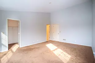 860 Amelia Ct, Grayslake, IL 60030 - Photo 11