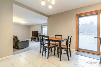 240 Osage Terrace, Buffalo Grove, IL 60089 - Photo 11