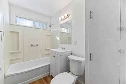 17714 Burnham Avenue, Lansing, IL 60438 - Photo 11