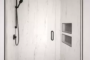 3340 W Evergreen Ave, Chicago, IL 60651 - Photo 5