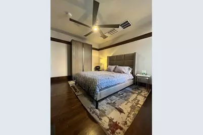 1372 E 57th Street #2, Chicago, IL 60637 - Photo 9