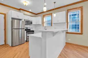 7223 N Oakley Ave, Chicago, IL 60645 - Photo 5