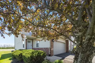30097 Autumn Dr, Beecher, IL 60401 - Photo 1