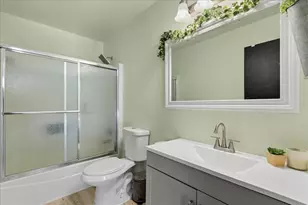 646 Aspen Dr, Romeoville, IL 60446 - Photo 15