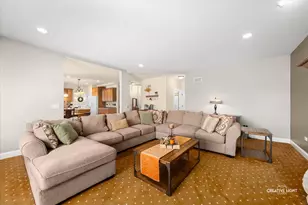 3534 Hidden Fawn Dr, Elgin, IL 60124 - Photo 15