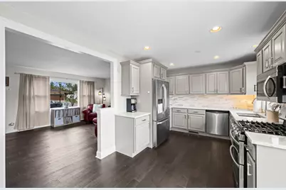 840 E Marshall Court, Palatine, IL 60074 - Photo 7