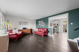 840 E Marshall Ct, Palatine, IL 60074 - Photo 3