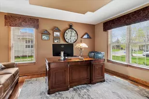 132 Ashcroft Dr, Bolingbrook, IL 60490 - Photo 5