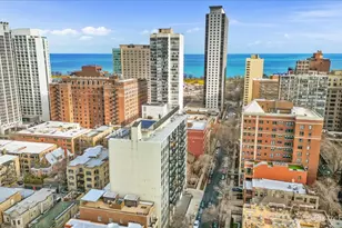 450 W Briar Pl, Chicago, IL 60657 - Photo 23