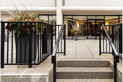 1415 N Dearborn Street #17D, Chicago, IL 60610 - Photo 3