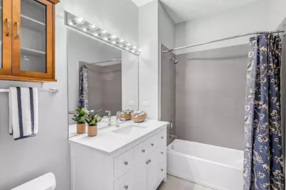 1351 S Halsted Street #106, Chicago, IL 60607 - Photo 11