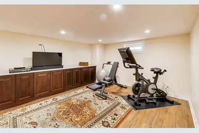 1841 N 76th Avenue, Elmwood Park, IL 60707 - Photo 19