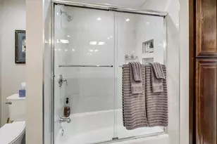 1841 N 76th Ave, Elmwood Park, IL 60707 - Photo 15