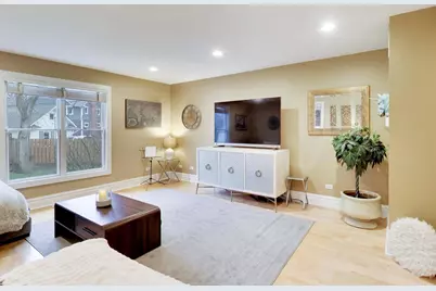 311 Brainerd Avenue, Libertyville, IL 60048 - Photo 9