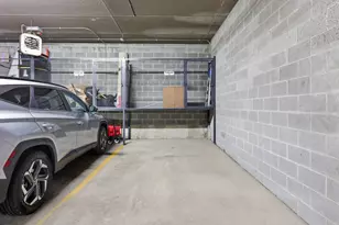 14 S Prospect St, Roselle, IL 60172 - Photo 31