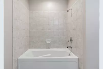 14 S Prospect Street #402, Roselle, IL 60172 - Photo 25