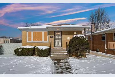 772 Memorial Drive, Calumet City, IL 60409 - Photo 1