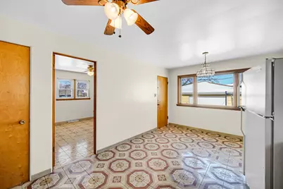 772 Memorial Drive, Calumet City, IL 60409 - Photo 11