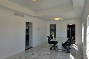 122 Hawley St, Grayslake, IL 60030 - Photo 5