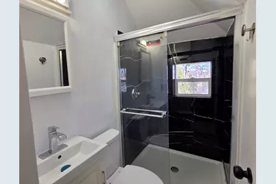 122 Hawley Street, Grayslake, IL 60030 - Photo 21