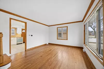 4413 Clausen Avenue #4413, Western Springs, IL 60558 - Photo 3