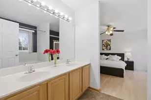 1975 Merlot Ct, Wheeling, IL 60090 - Photo 15