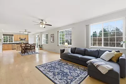 1975 Merlot Court, Wheeling, IL 60090 - Photo 9