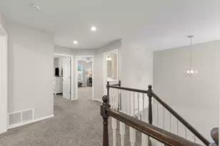 600 W Pleasant Ln, Lombard, IL 60148 - Photo 9