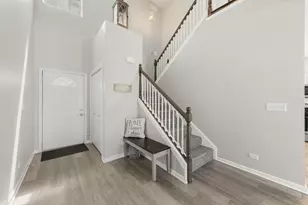 600 W Pleasant Ln, Lombard, IL 60148 - Photo 3