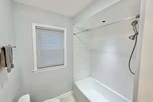 5626 N Central Ave, Chicago, IL 60646 - Photo 11