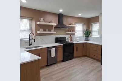 600 N Monticello Avenue, Chicago, IL 60624 - Photo 3