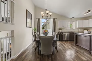 410 Heritage Ln, Plano, IL 60545 - Photo 7