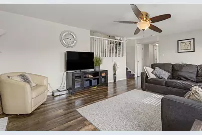 410 Heritage Lane, Plano, IL 60545 - Photo 13