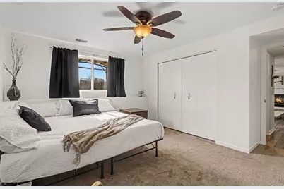 410 Heritage Lane, Plano, IL 60545 - Photo 15