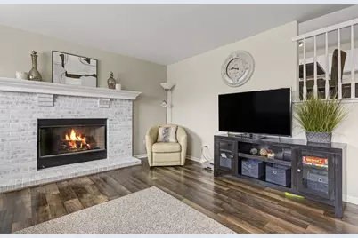 410 Heritage Lane, Plano, IL 60545 - Photo 11