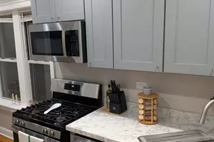 4042 N Southport Ave, Chicago, IL 60613 - Photo 9