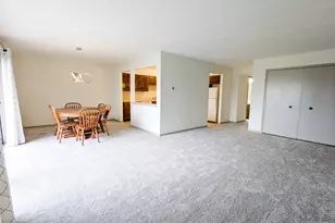 15243 Catalina Dr, Orland Park, IL 60462 - Photo 5