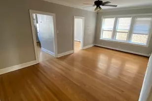 1406 W Warner Ave, Chicago, IL 60613 - Photo 17