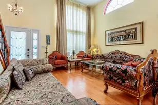 671 Wintergreen Cir, Naperville, IL 60540 - Photo 3