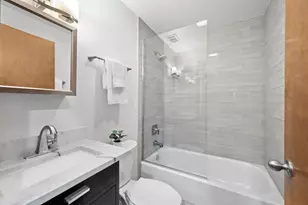 4208 N Kenmore Ave, Chicago, IL 60613 - Photo 25