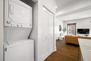 4208 N Kenmore Ave, Chicago, IL 60613 - Photo 15