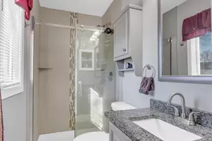 6315 Walkup Ln, Crystal Lake, IL 60012 - Photo 19