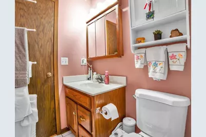 1102 E Ardyce Lane, Mount Prospect, IL 60056 - Photo 15