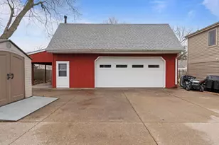 4220 18th Ave, Moline, IL 61265 - Photo 45