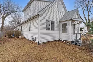 4220 18th Ave, Moline, IL 61265 - Photo 3