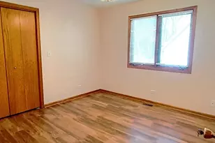 [Address not provided], Crest Hill, IL 60403 - Photo 9