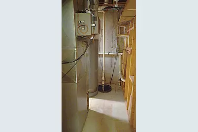 [Address not provided], Crest Hill, IL 60403 - Photo 37