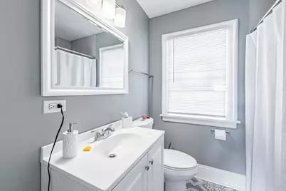 10044 S La Salle Street, Chicago, IL 60628 - Photo 9