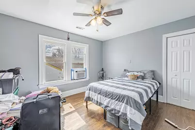 10044 S La Salle Street, Chicago, IL 60628 - Photo 7